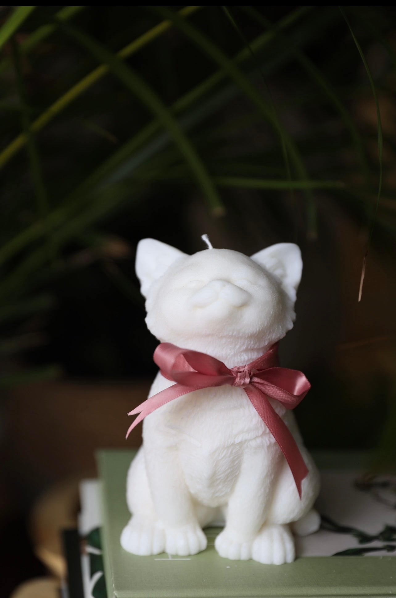 Handmade cat candle