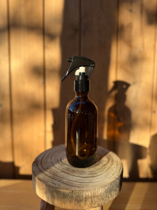 Misting spray bottle - Amber